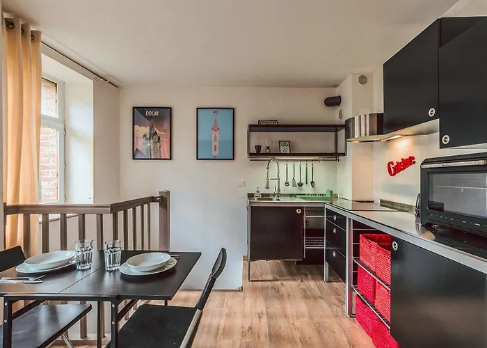 Duplex En Cave Voutée Au Coeur De *